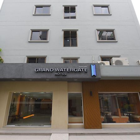 Grand Watergate Hotel Банкок Екстериор снимка