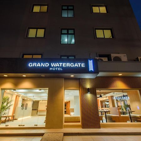 Grand Watergate Hotel Банкок Екстериор снимка