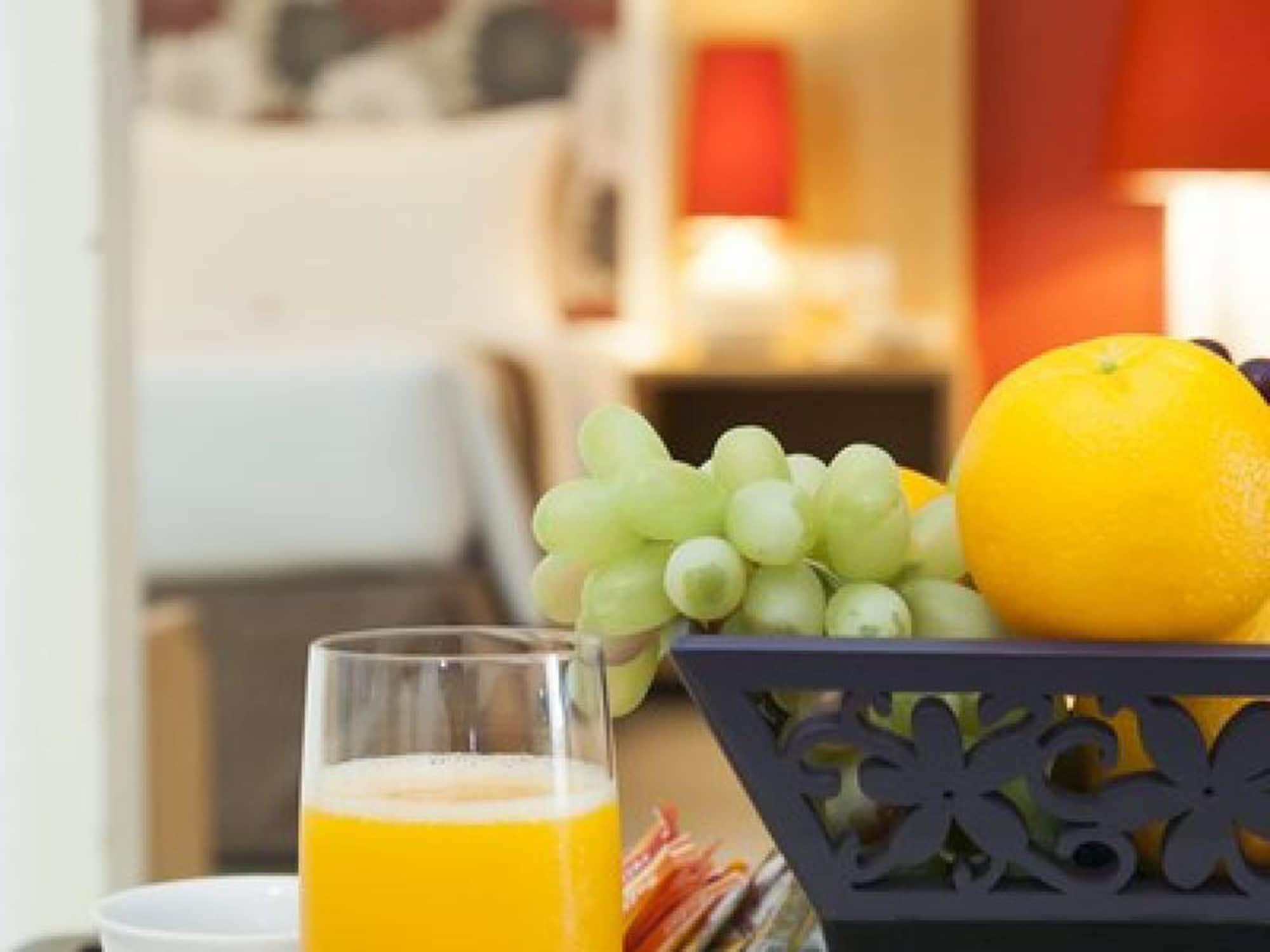 Grand Watergate Hotel Банкок Екстериор снимка