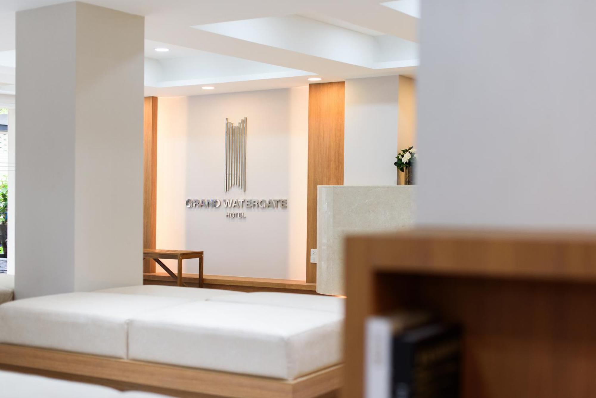 Grand Watergate Hotel Банкок Екстериор снимка