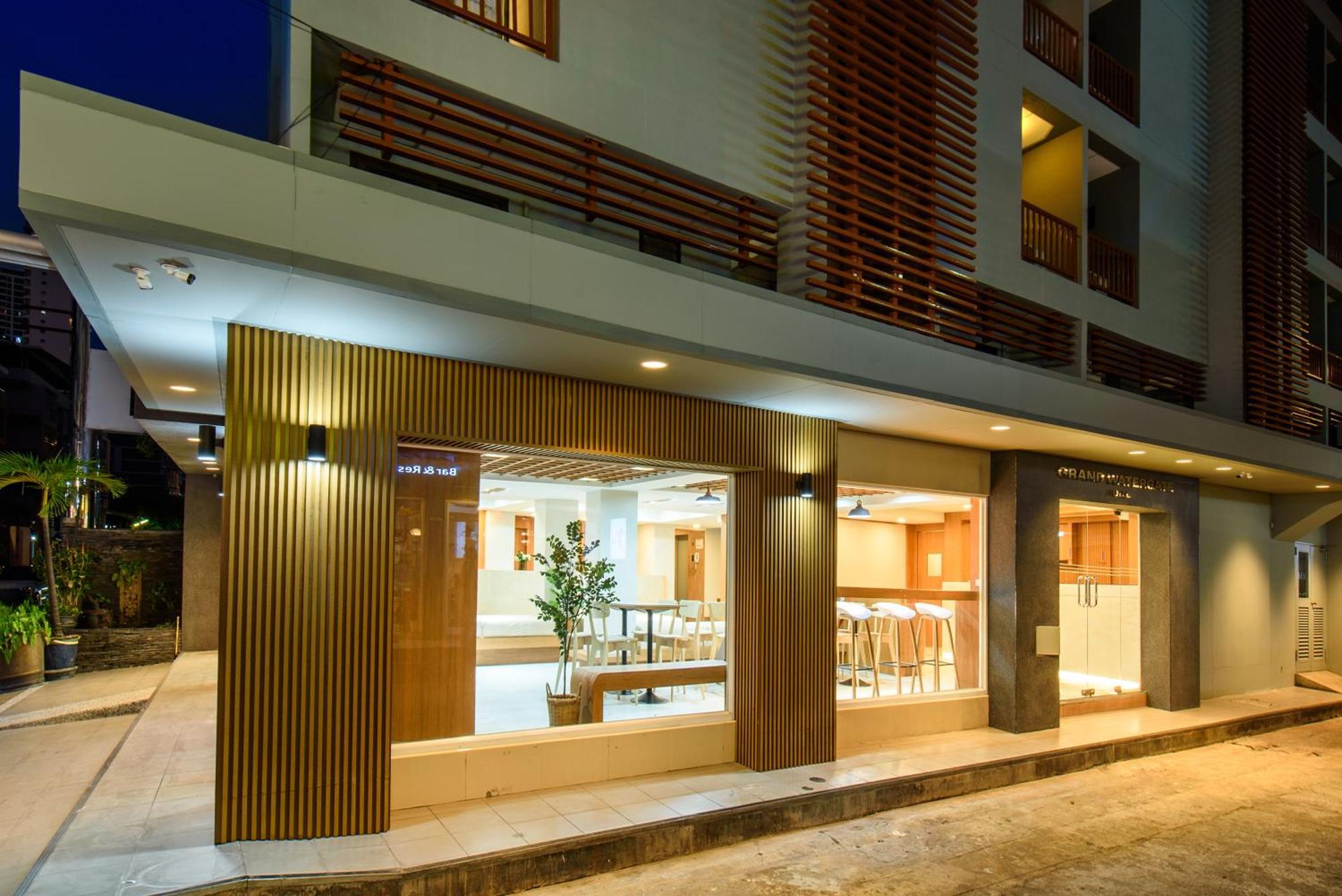 Grand Watergate Hotel Банкок Екстериор снимка